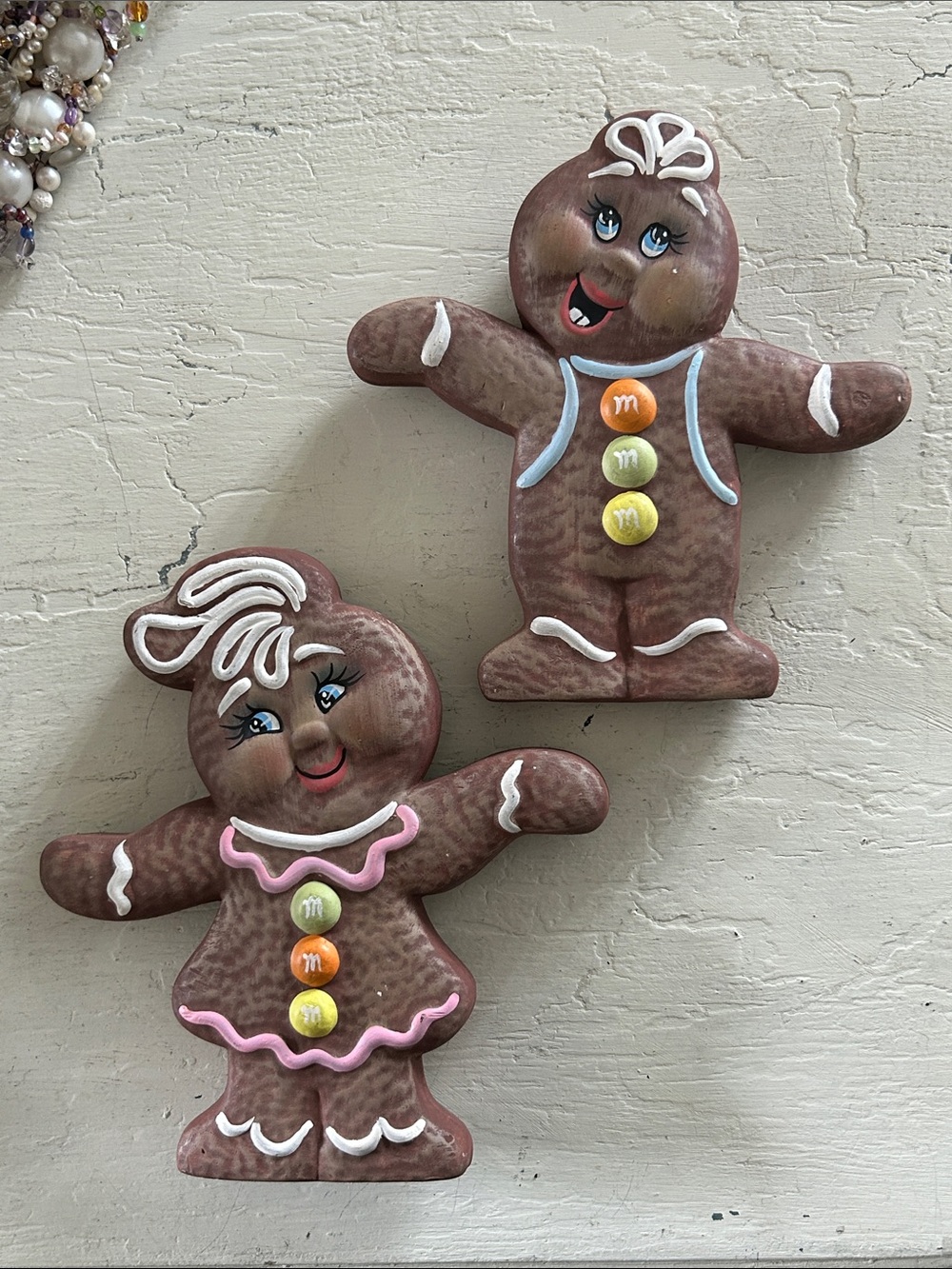 Gingerbread Couple Decor with Candy Buttons